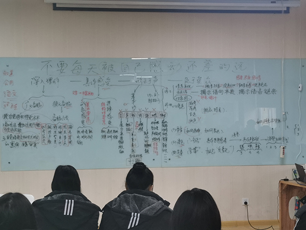 河南播音培训班哪家好